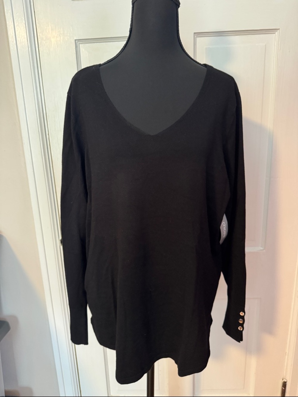 Chico's NWT  Black Knit V-Neck Pullover Long Sleeve Sweater Size Large